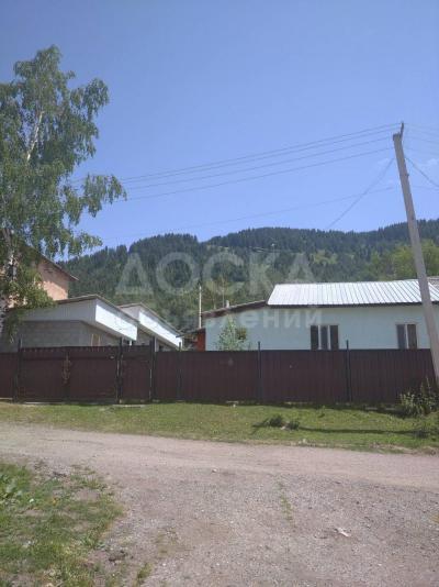 Продаю дом 3-ком. 62кв. м., этаж-1, 6-сот., стена другое, с.Ак-Тюз Кеминского района .