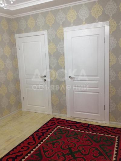 Продаю дом 4-ком. 82кв. м., этаж-1, 4-сот., стена кирпич, ж.м. Рухий-Мурас.