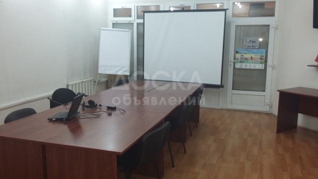 Продаю коммерческую недвижимость офисное помещение 195м2 кв. м., ул. Ахунбаева на против парка Дружбы,