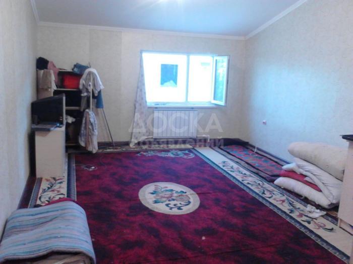 Продаю квартиру 1-ком., 28кв. м., этаж - 4/4, Тюлеева,