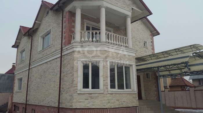 СРОЧНО ПРОДАЮ ОСОБНЯК в мкр Кок-Жар!