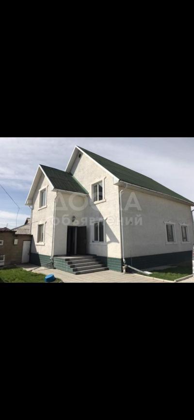 Продаю дом 7-ком. 172кв. м., этаж-2, 6-сот., стена кирпич, Ж/м Арча-Бешик, пересечения улиц Чортекова/КамбартАта.