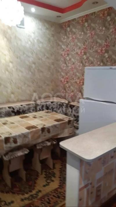 Продаю 1-комнатную квартиру, 44кв. м., этаж - 2/9, Улан 2.