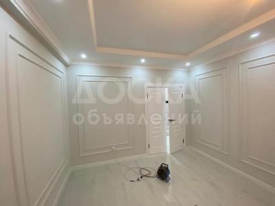 Продаю 2-комнатную квартиру, 63кв. м., этаж - 9/10, госрегистр.