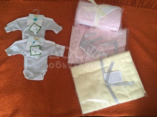 Продаются бодики для новорожденных и шотландские пледики