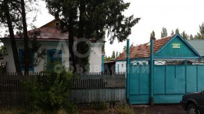 Продаю дом 4-ком., 63кв. м., этаж-1, 19-сот., стена саман, село Полтавка ул Коминтерна 23.