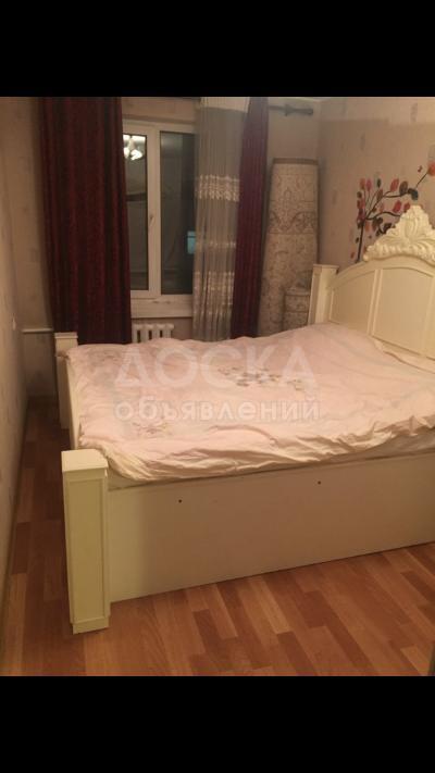 Продаю квартиру 2-ком., 50кв. м., этаж - 5/5, Боконбаева/Уметалиева.