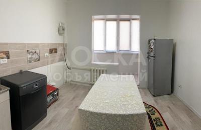 Продаю 2-комнатную квартиру, 87кв. м., этаж - 9/9, Верхний Джал.