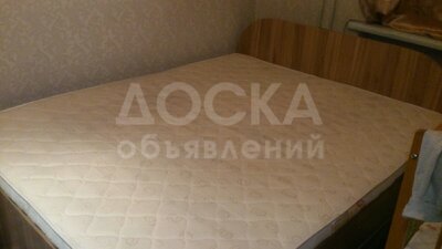 продаю спальный гарнитур.шкаф-купе+2хспалка