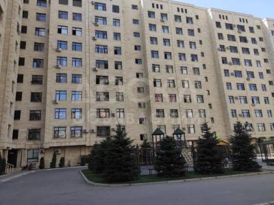 Продаю 3-комнатную квартиру, 85кв. м., этаж - 10/10, малдыбаева 54Б.