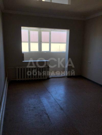 Продаю 3-комнатную квартиру, 65кв. м., этаж - 9/9, Мкрн. Улан.