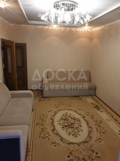 Продаю 3-комнатную квартиру, 68.8кв. м., этаж - 2/9, мкр. Нижний Джал.