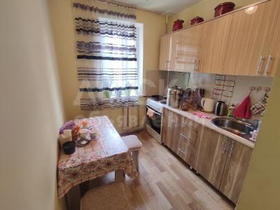 Продаю 2-комнатную квартиру, 50кв. м., этаж - 2/9, совмин.