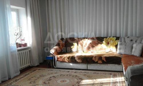 Продаю дом 3-ком., 75кв. м., этаж-1, 5-сот., стена кирпич, Тоголок Молдо Ленинградская .