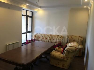 Продаю 3-комнатную квартиру, 118кв. м., этаж - 2/7, Совмина 7б.