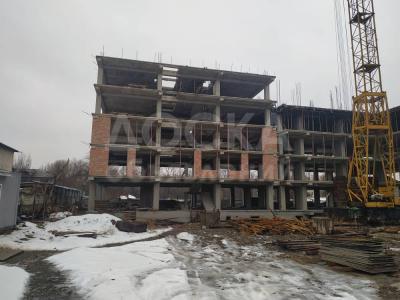 Продаю 1-комнатную квартиру, 42кв. м., этаж - 7/10, ахунбаева-абая-скрябина.