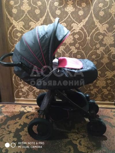 Продаю коляску фирмы Зиппи спорт, Польша 2в1, люлька и прогулочный блок