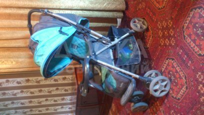 продаю коляску