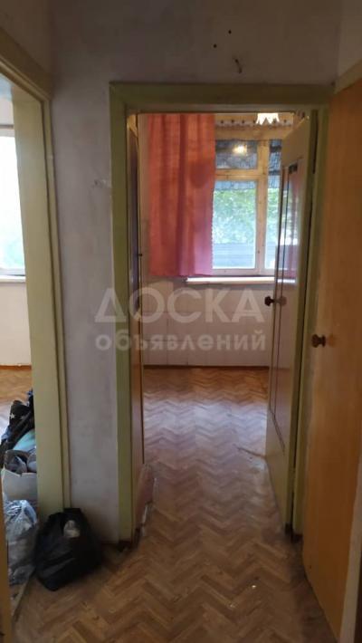 Продаю 1-комнатную квартиру, 23кв. м., этаж - 1/5, БИШКЕК.