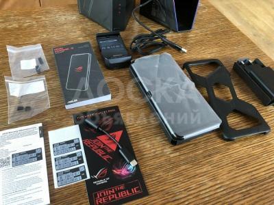 Asus ROG 3 5G 12 ГБ 512 ГБ