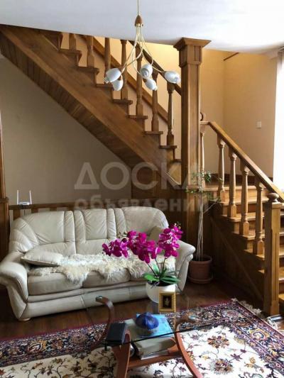 Продаю жилой дом 6-ком, 395кв. м., этаж - 1/1, 6,6-сот, стенаКирпич, пер.Чатыркульский, ул.К.Маркса х ул.Ахунбаева