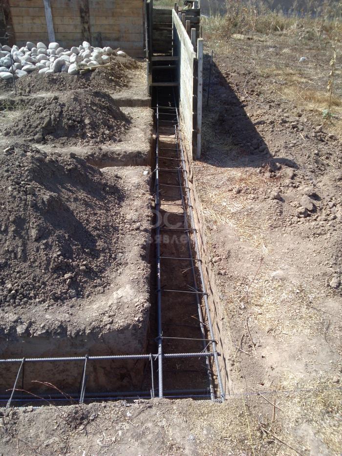 Продаю Участок с фундаментом на Военно-Антоновка, Восст 5 сотых красная книга, вода, свет.