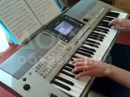 Продаю Профессиональный Музыкальный синтезатор ЯМАХА PSR S710