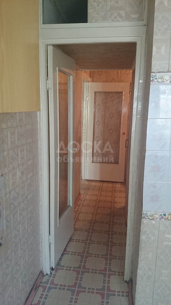 Продаю квартиру 2-ком., 45кв. м., этаж - 2/5, городок Строителей дом 5,