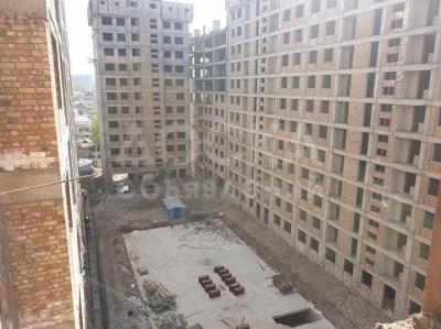 Продаю 4-комнатную квартиру, 113кв. м., этаж - 9/10, Горького/Манаса.