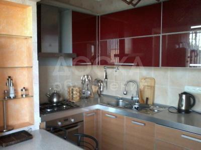 Продаю 2-комнатную квартиру, 73кв. м., этаж - 5/5, токтогула/турузбекова.