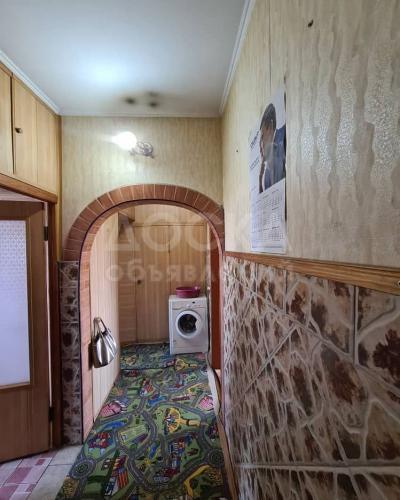 Продаю 2-комнатную квартиру, 52кв. м., этаж - 8/9, Восток 5.