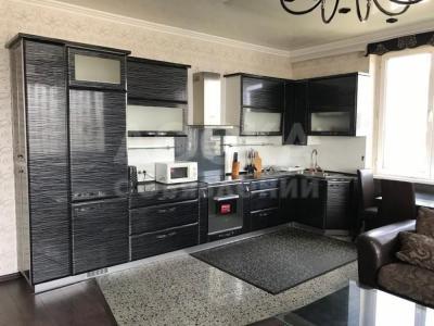 Продаю 2-комнатную квартиру, 71кв. м., этаж - 10/10, Т.Молдо/ул.Садыкова, Караван.