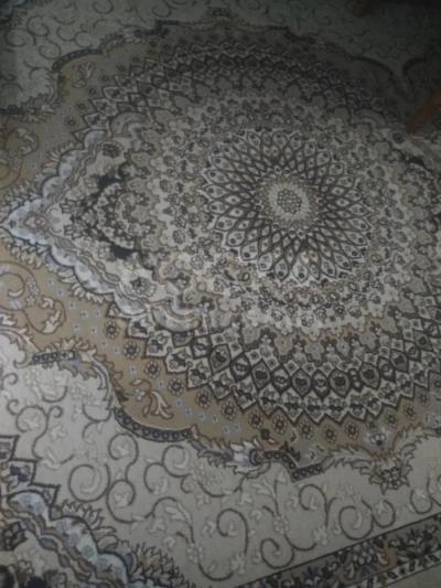 Продаю ковры размер 3×5 почти новое покупали  10000отдам 6500