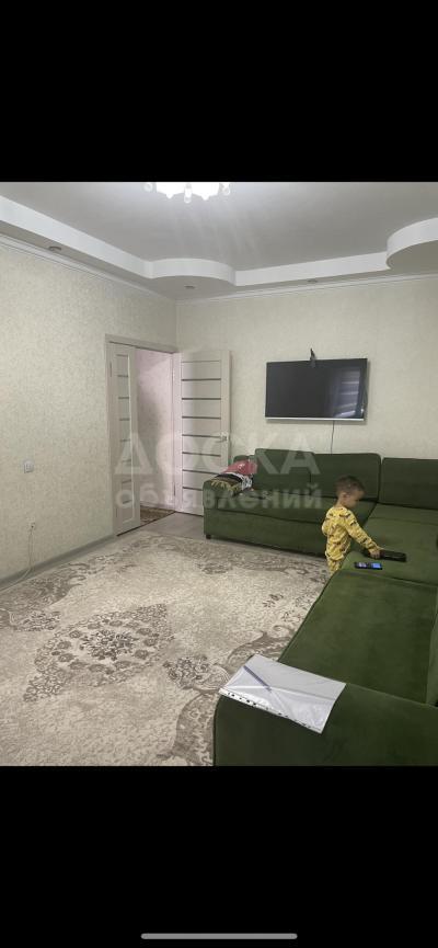 Продаю 1-комнатную квартиру, 40кв. м., этаж - 4/9, Джал .