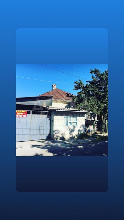 Продаю дом 5-ком. 90кв. м., этаж-1, 4-сот., стена шлакоблок, Клинский 6.