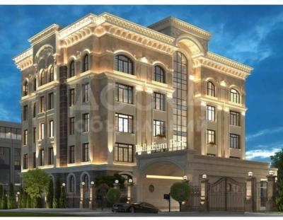 Продаю 4-комнатную квартиру, 204кв. м., этаж - 3/5, Район: ул. Малдыбаева/ Южная магистраль.