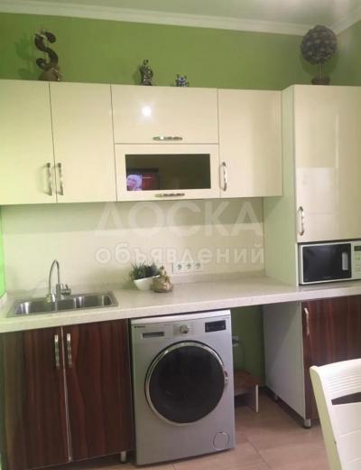 Продаю 2-комнатную квартиру,  52кв. м., этаж - 9/9, Токомбаева.