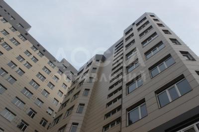 Продаю 2-комнатную квартиру, 61кв. м., этаж - 8/10, Советская/Боконбаева.