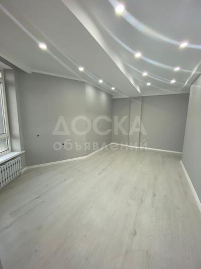 Продаю 1-комнатную квартиру, 58кв. м., этаж - 7/10, Исанова/Боконбаева с ремонтом 45,000$.