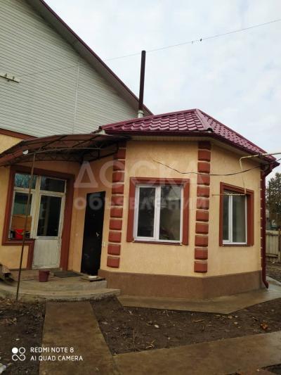 Продаю дом 6-ком. 150кв. м., этаж-1, 6.5-сот., стена кирпич, Кыргыз газ на Фучика. Район оптового рынка Сары-Озон.