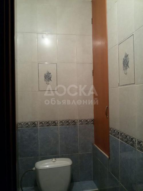 Продаю квартиру 3-ком., 75кв. м., этаж - 2/5, Восток - 5.