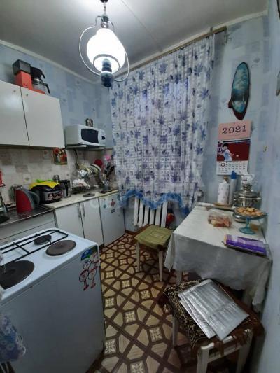 Продается 2 комнатная квартира, хрущевка, 41 м², район рынка Баят, г.Бишкек,за 25500$