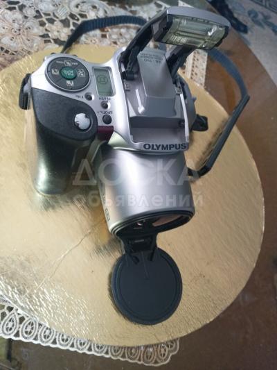 Продам  пленочный фотоаппарат OLIMPUS в  отличном  состоянии,