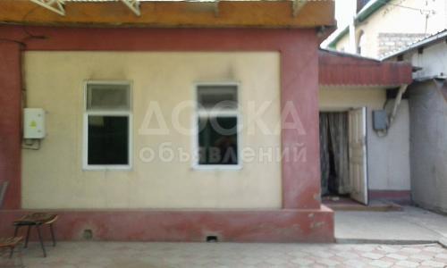 Продаю дом 2-ком., 60-65кв. м., этаж-1, 3-сот., стена кирпич, ТУРУСБЕКОВА 142.