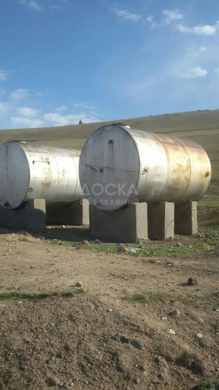 Продаю трубы, металлические кругляки, бетонные колонны с башмаками и др, от 1 сома