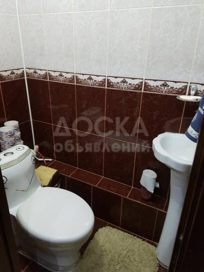 Продаю квартиру 3-ком., 87кв. м., этаж - 2/9, Мкр.Тунгуч, Горького Ауэзова.