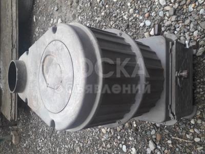 продаю чугунную печь в отличном состоянии Турецкого производства silver