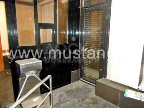 Продаю коммерческую недвижимость офисное помещение 470кв. м., пр.Чуй ул.Раззакова,