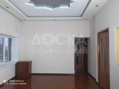 Продаю дом 7-ком. 223кв. м., этаж-2, 13-сот., стена кирпич, с.Ленинское.