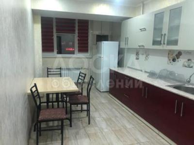 Продаю 3-комнатную квартиру, 85кв. м., этаж - 2/9,  ул. Московская 73.